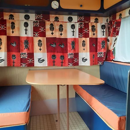 Maison D'Hotes Afrika Du Queyroux Ginestet Oda fotoğraf