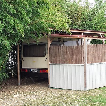 Maison D'Hotes Afrika Du Queyroux Ginestet Dış mekan fotoğraf