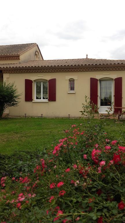 Maison D'Hotes Afrika Du Queyroux Ginestet Dış mekan fotoğraf